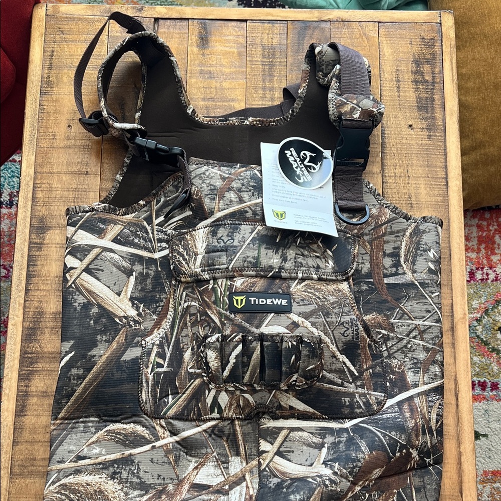 NEW Tidewe Hunting Chest Waders with 800G Insulation Waterproof Boots- size 8